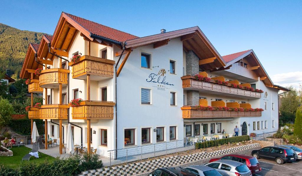 Hotel Falken Falzes Zewnętrze zdjęcie